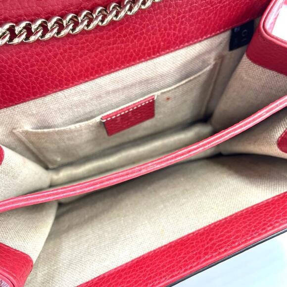 GUCCI Authentic Red Leather Shoulder Bag - Picture 6 of 10